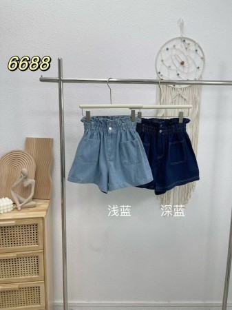 2釦花苞雙袋牛仔短褲