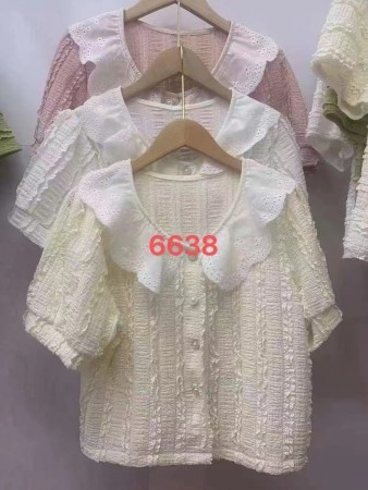 花瓣緹花領波紋上衣外套