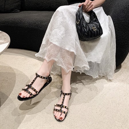 鉚釘羅馬涼鞋36-41(L
