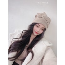 字母小臉組紅堆堆帽 