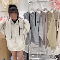 W刺繡連帽外套