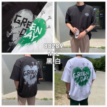 韓國GREEN DAY年輕歲月噴漆愛心造型寬鬆落肩情侶T