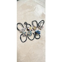 花朵髮圈2個$150