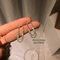 迴紋針水鑽耳環